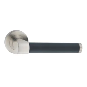 Brass Lever Handle 137mm in Polished Chrome British Hardware